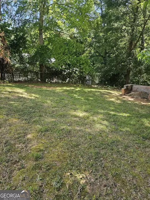Exterior - 6642 Doublegate Ln, Rex, GA 30273 photo 9 of 12