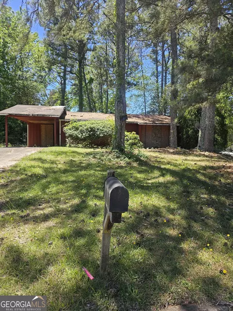 167 Iris Ct, Riverdale, GA 30274