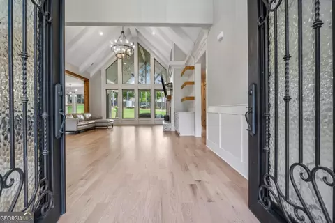 Entry Way - 852 Tom Miller Rd, Bethlehem, GA 30620 photo 2 of 6