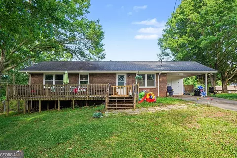 109 Laurie Ct, Hiram, GA 30141