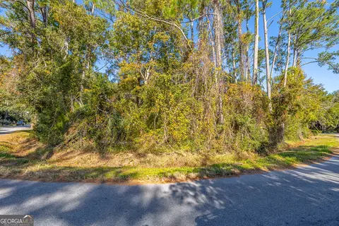 133 Helmich Dr, Brunswick, GA 31525
