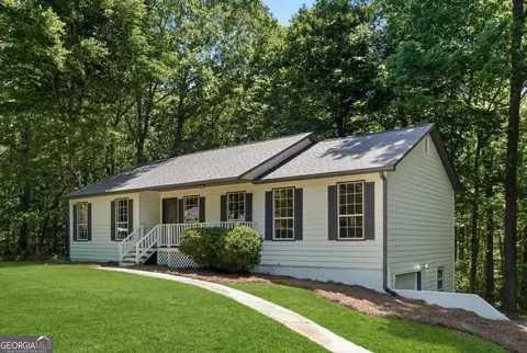 87 Harpers Pl, Carrollton, GA 30117