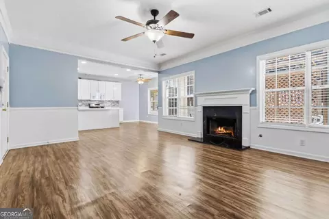 Living - 117 Rendition Dr, Mcdonough, GA 30253 photo 4 of 6