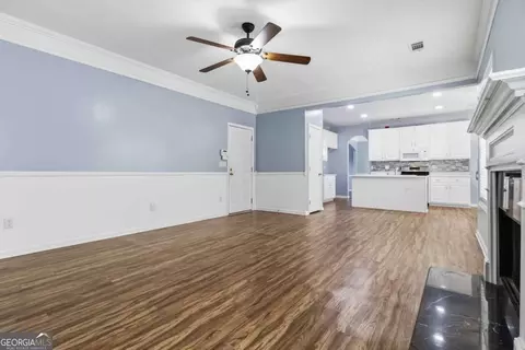 Living - 117 Rendition Dr, Mcdonough, GA 30253 photo 5 of 6
