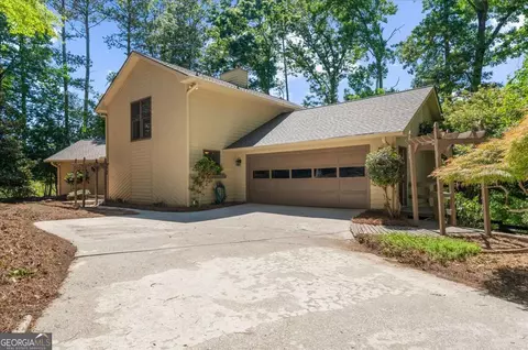 5573 Hidden Harbor Lndg, Gainesville, GA 30504