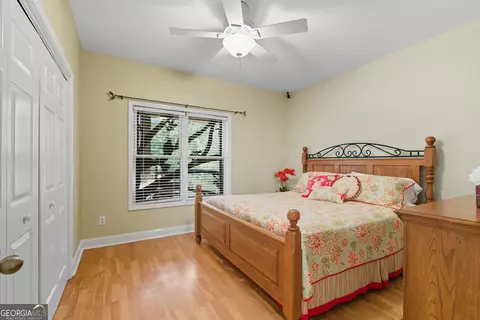 Bedroom - 1091 Echota Rd, Clarkesville, GA 30523 photo 4 of 10