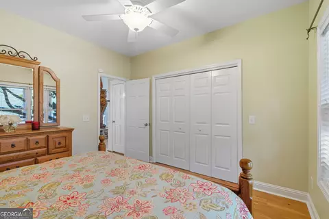 Bedroom - 1091 Echota Rd, Clarkesville, GA 30523 photo 5 of 10