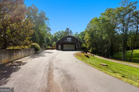 Exterior - 1091 Echota Rd, Clarkesville, GA 30523 photo 15 of 33