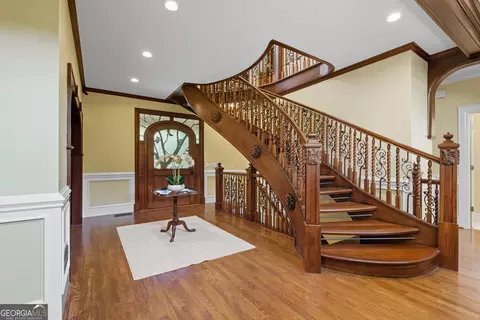 Entry Way - 1091 Echota Rd, Clarkesville, GA 30523 photo 2 of 10