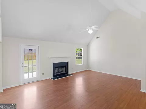 Living - 992 Brisley Cir, Hampton, GA 30228 photo 1 of 4