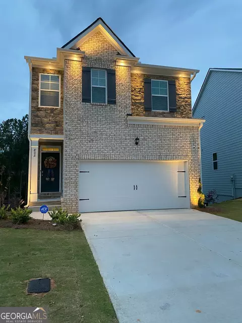 805 Bentley Dr, Fairburn, GA 30213
