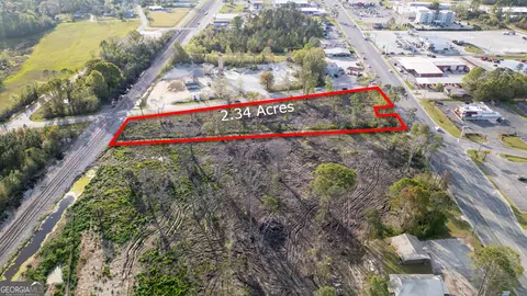 613 E Parker, Baxley, GA 31513
