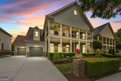 680 Warm Springs Ct, Loganville, GA 30052