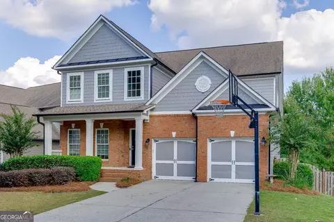 7804 Keepsake Ln, Flowery Branch, GA 30542