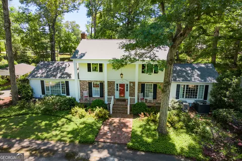 103 Gabriel Way, Social Circle, GA 30025