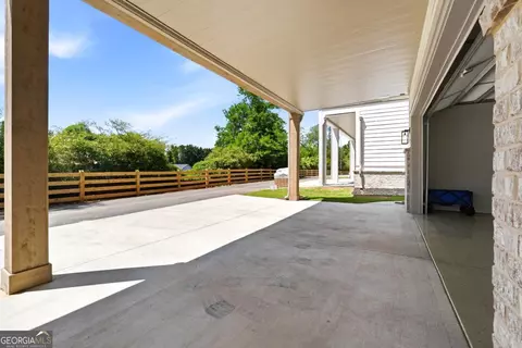 Exterior - 237 Lask Ln, Milton, GA 30004 photo 9 of 11