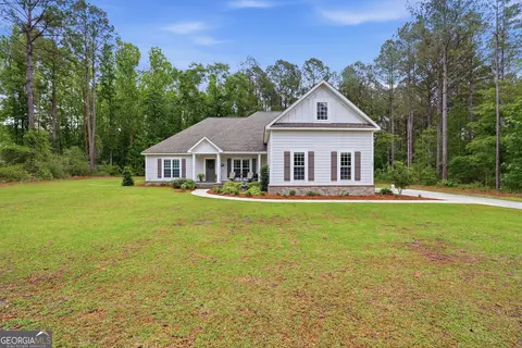 137 Windmill Plantation Dr, Statesboro, GA 30461