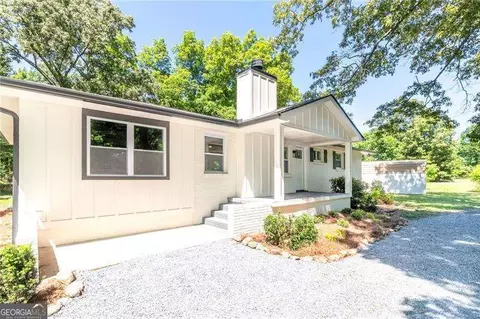 45 E Rocky St NE, White, GA 30184