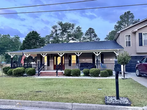 177 W Brewton St, Mcrae-helena, GA 31037