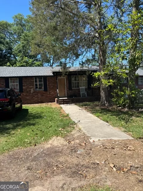 210 Cedar St, Claxton, GA 30417 photo 2