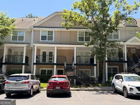 1035 Barnett Shoals Rd #623, Athens, GA 30605