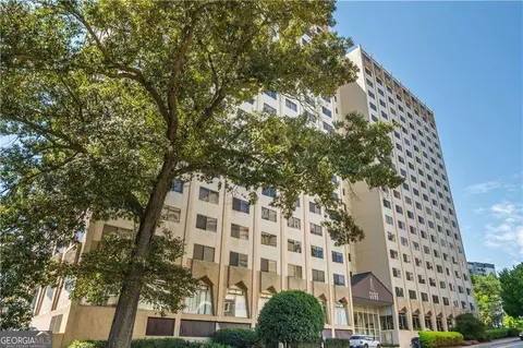 2479 Peachtree Rd NE #816, Atlanta, GA 30305