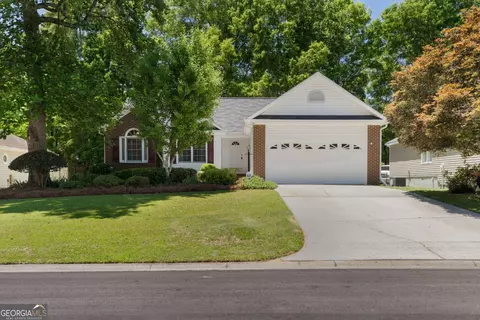 226 Autumn Trace Ct, Macon, GA 31210