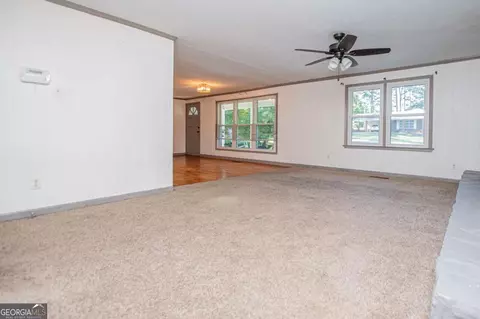 Living - 105 Sharp Dr, Carrollton, GA 30117 photo 3 of 8