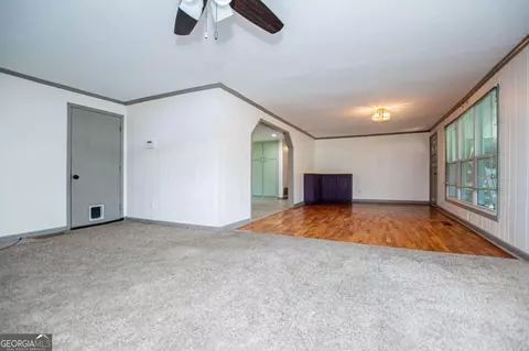 Living - 105 Sharp Dr, Carrollton, GA 30117 photo 8 of 8