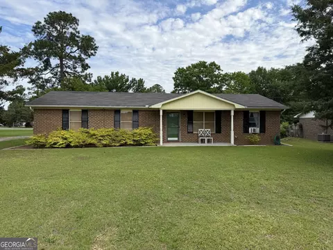 1009 E 8th A East 8th Ave, Cordele, GA 31015