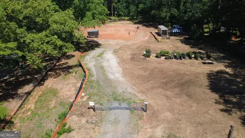 2304 Whites Mill Rd, Decatur, GA 30032