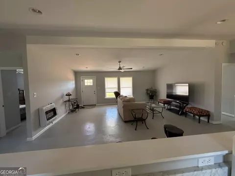 Living - 1185 County Road 402, Fruithurst, AL 36262 photo 1 of 3