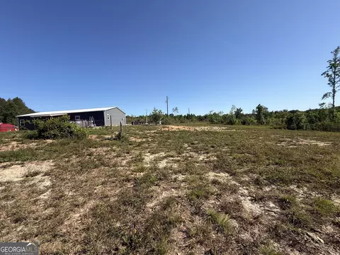 Exterior - 1185 County Road 402, Fruithurst, AL 36262 photo 6 of 11