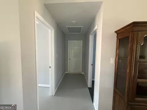 Entry Way - 1185 County Road 402, Fruithurst, AL 36262 photo 2 of 2