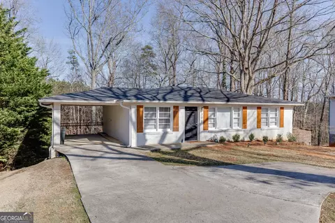 300 Forest St, Buford, GA 30518