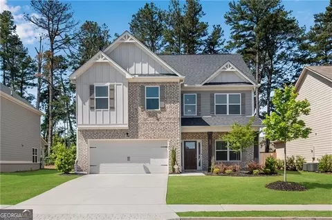 582 Eagles Nest Cir, Auburn, GA 30011