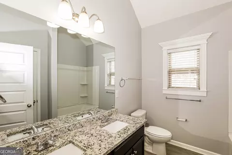 Bath - 3216 Alhambra Cir, Hampton, GA 30228 photo 2 of 2