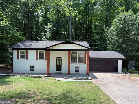 493 Rebecca St, Lawrenceville, GA 30046