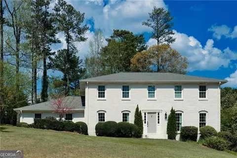 3811 Valley Green Dr, Marietta, GA 30068