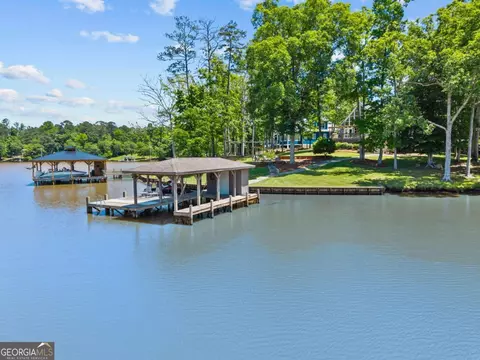 169 Landing Dr, Eatonton, GA 31024