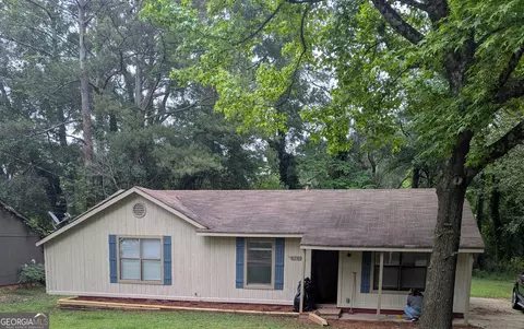 8790 Dorsey Rd, Riverdale, GA 30274