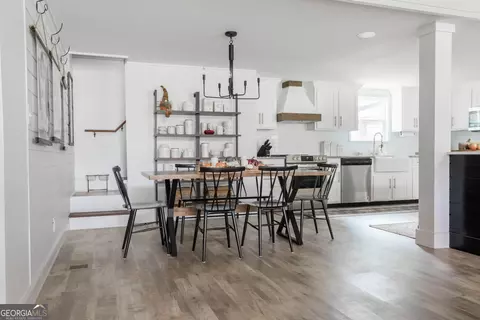 Dining - 801 Glass Bridge Rd, Lagrange, GA 30240 photo 1 of 1