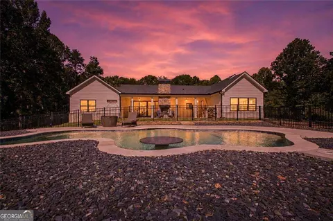 16 Mountain Creek Trl NE, Fairmount, GA 30139