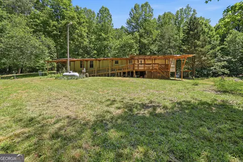 125 King Bird Dr, Cleveland, GA 30528