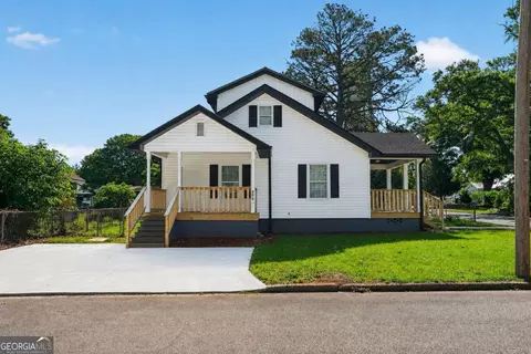 202 Park St, Griffin, GA 30223