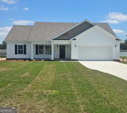 119 Sandalwood Cir, Statesboro, GA 30458