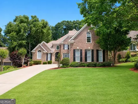 741 E Shore Dr, Canton, GA 30114