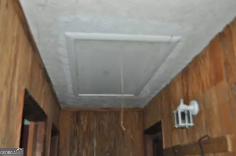 Entry Way - 685 Rock Mills Rd, Lagrange, GA 30240 photo 1 of 2