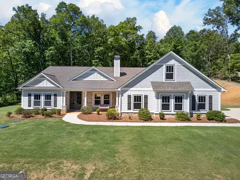 173 W Lake Blvd, Carrollton, GA 30116