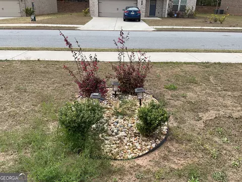 Exterior - 137 Cabin Way, Hampton, GA 30228 photo 11 of 18